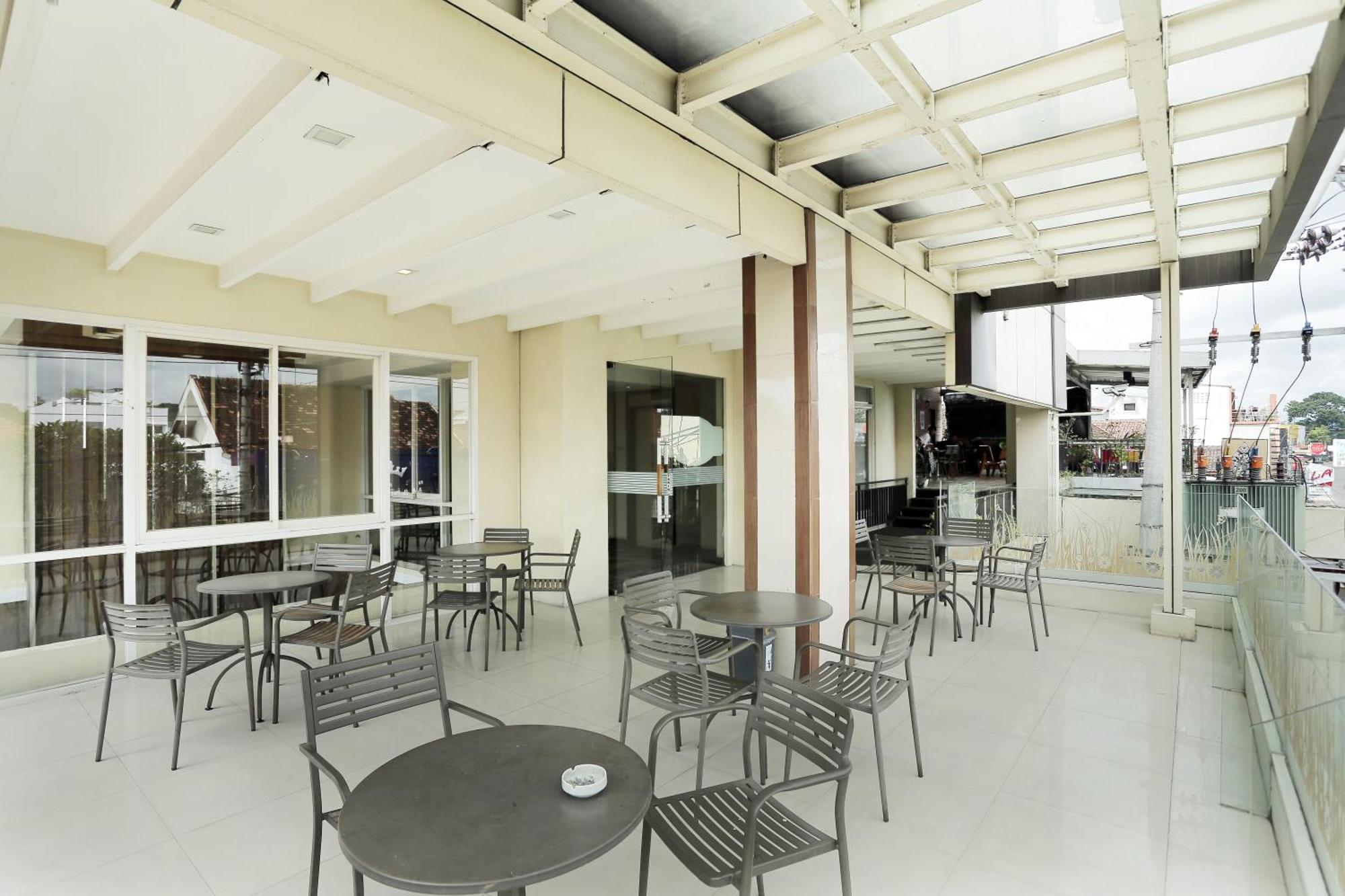 D'Kalpa Hotel Demangan Yogyakarta Dış mekan fotoğraf