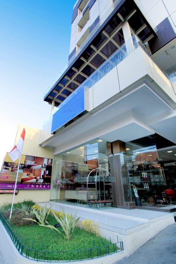 D'Kalpa Hotel Demangan Yogyakarta Dış mekan fotoğraf